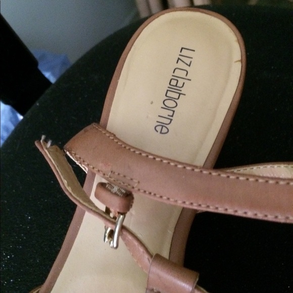 Sandals - Picture 4 of 5